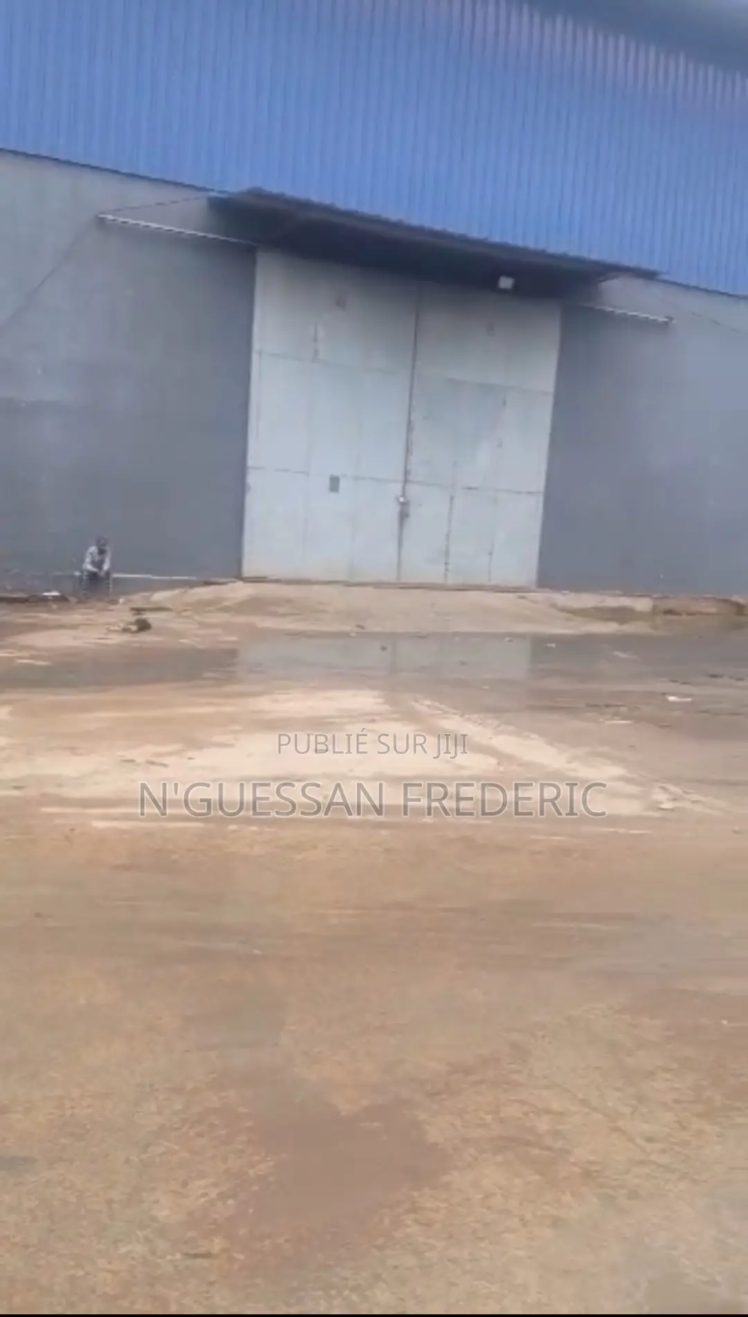 Entrepôt 1500m2 À Louer À Yopougon Zone Industrielle