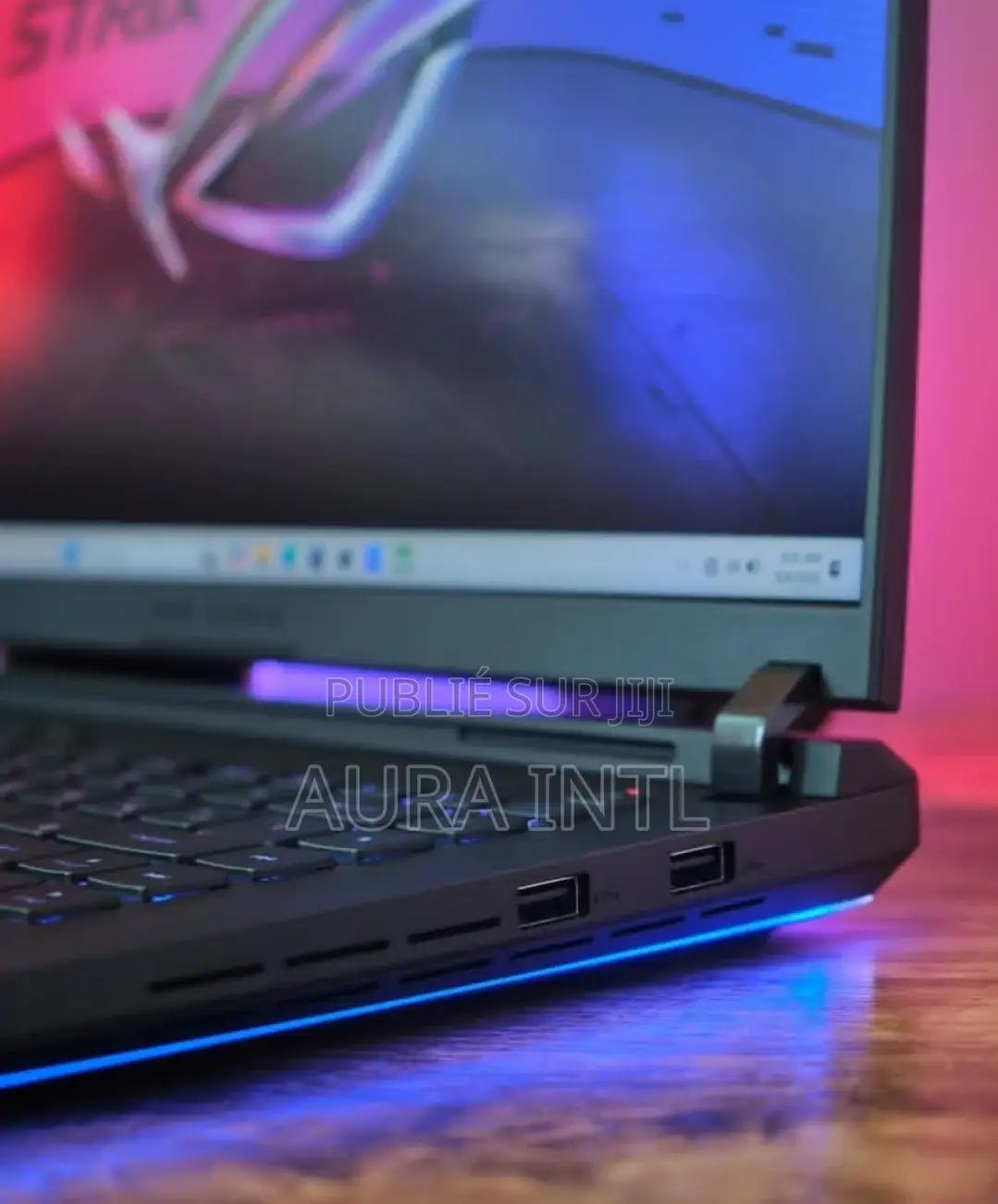 Neuf Asus ROG Strix SCAR Edition 32GB Intel Core Ultra 9 SSD 2T