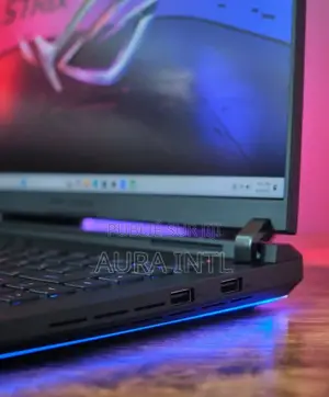 Neuf Asus ROG Strix SCAR Edition 32GB Intel Core Ultra 9 SSD 2T