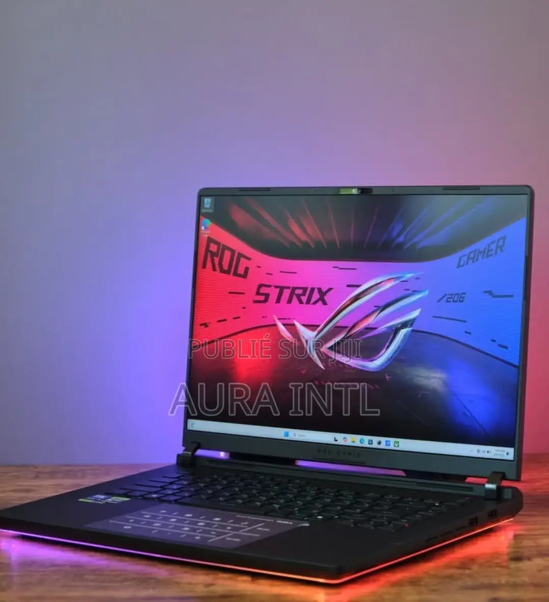 Neuf Asus ROG Strix SCAR Edition 32GB Intel Core Ultra 9 SSD 2T