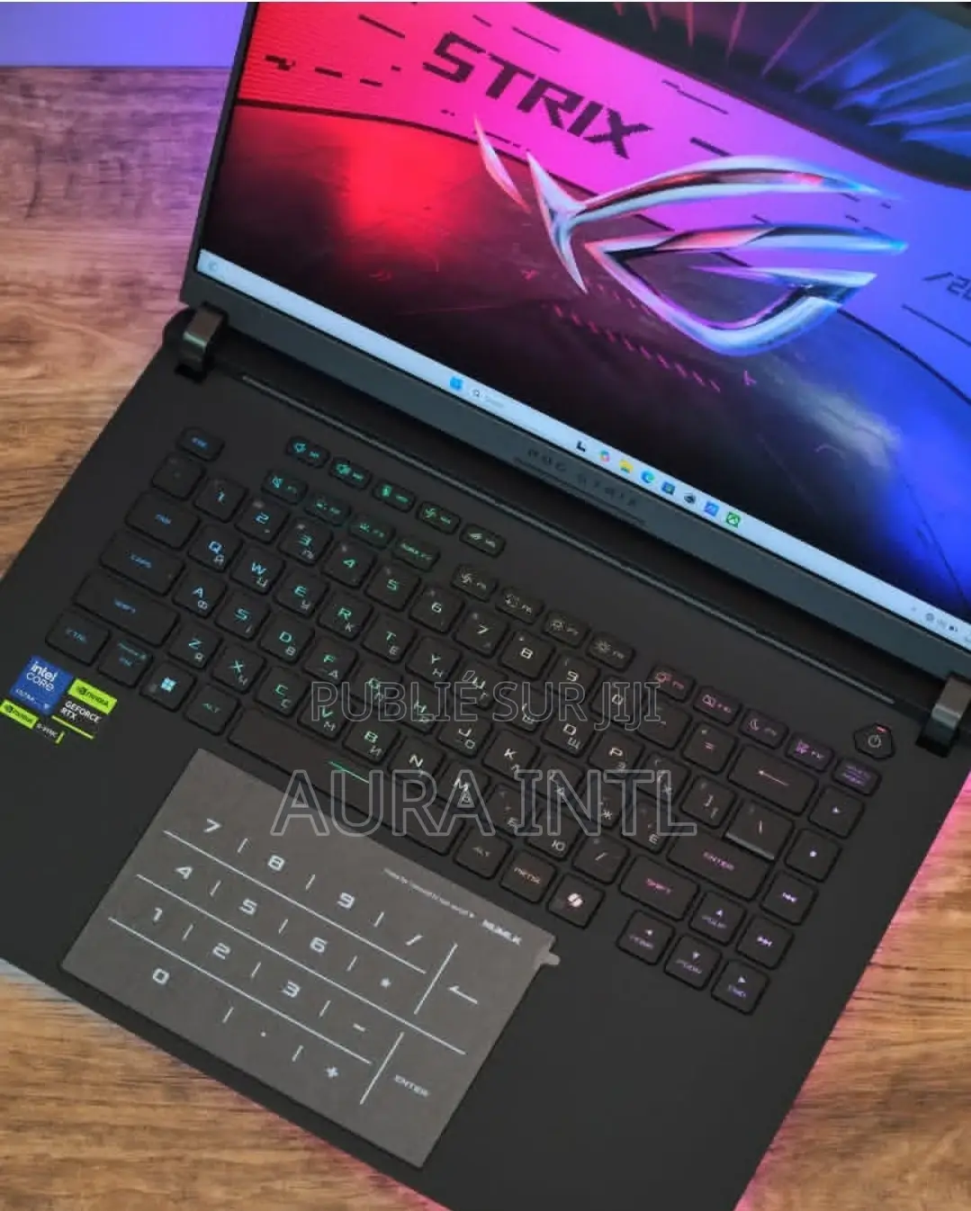 Neuf Asus ROG Strix SCAR Edition 32GB Intel Core Ultra 9 SSD 2T