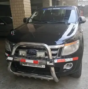 Ford Explorer XLT 4dr 4x4 (3.5L 6cyl 6A) 2013 Black