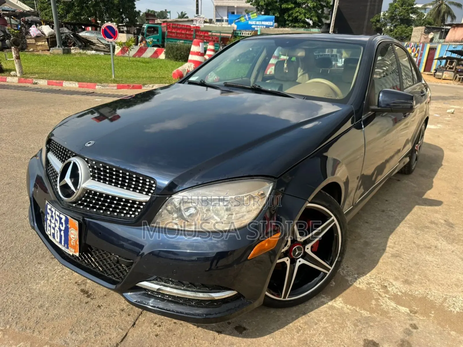 Mercedes-Benz C300 Luxury Sedan AWD (3.0L 6cyl 7A) 2009 Black