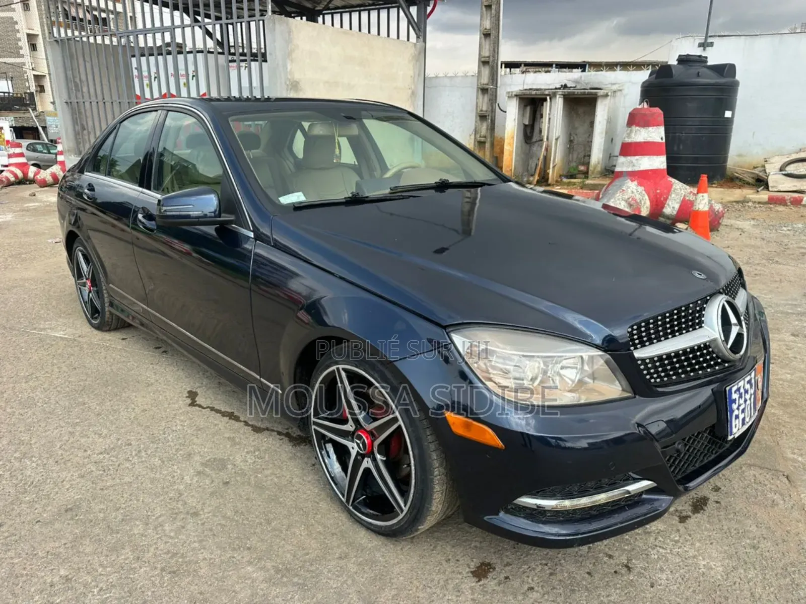 Mercedes-Benz C300 Luxury Sedan AWD (3.0L 6cyl 7A) 2009 Black