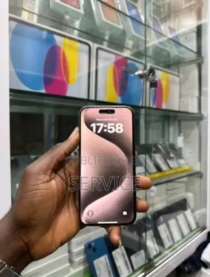 Apple iPhone 15 Pro 128 GB Gris