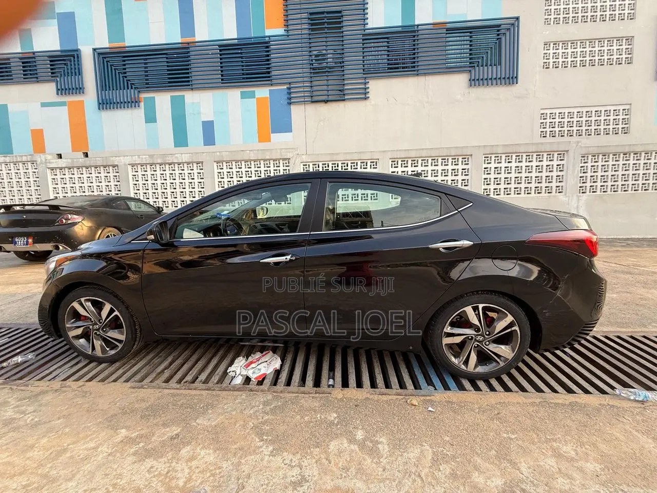 Hyundai Elantra Limited Sedan FWD (2.0L 4cyl 6A) 2017 Black