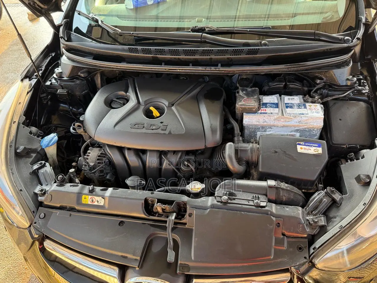 Hyundai Elantra Limited Sedan FWD (2.0L 4cyl 6A) 2017 Black