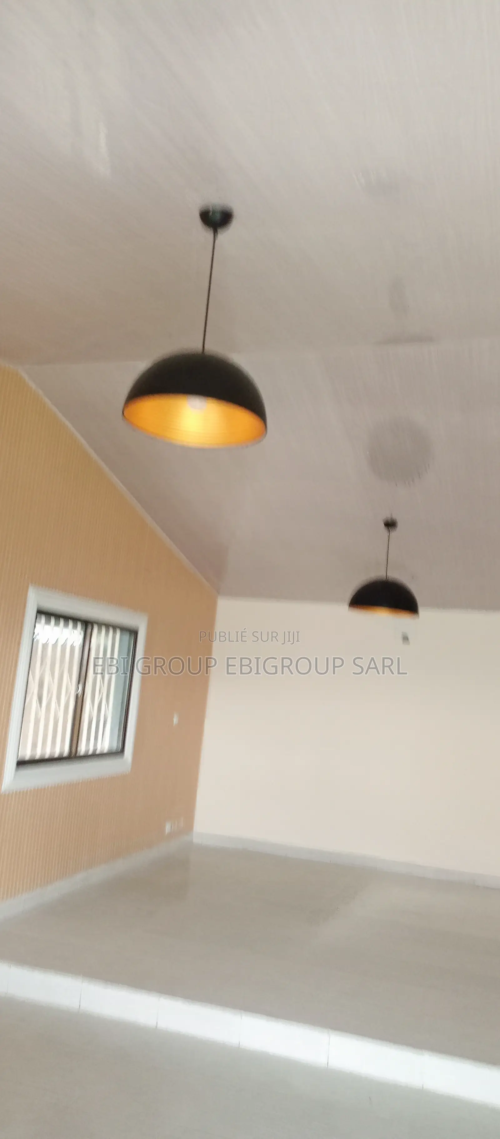 Villa 04pieces +01 Dépendante, 150 Millions