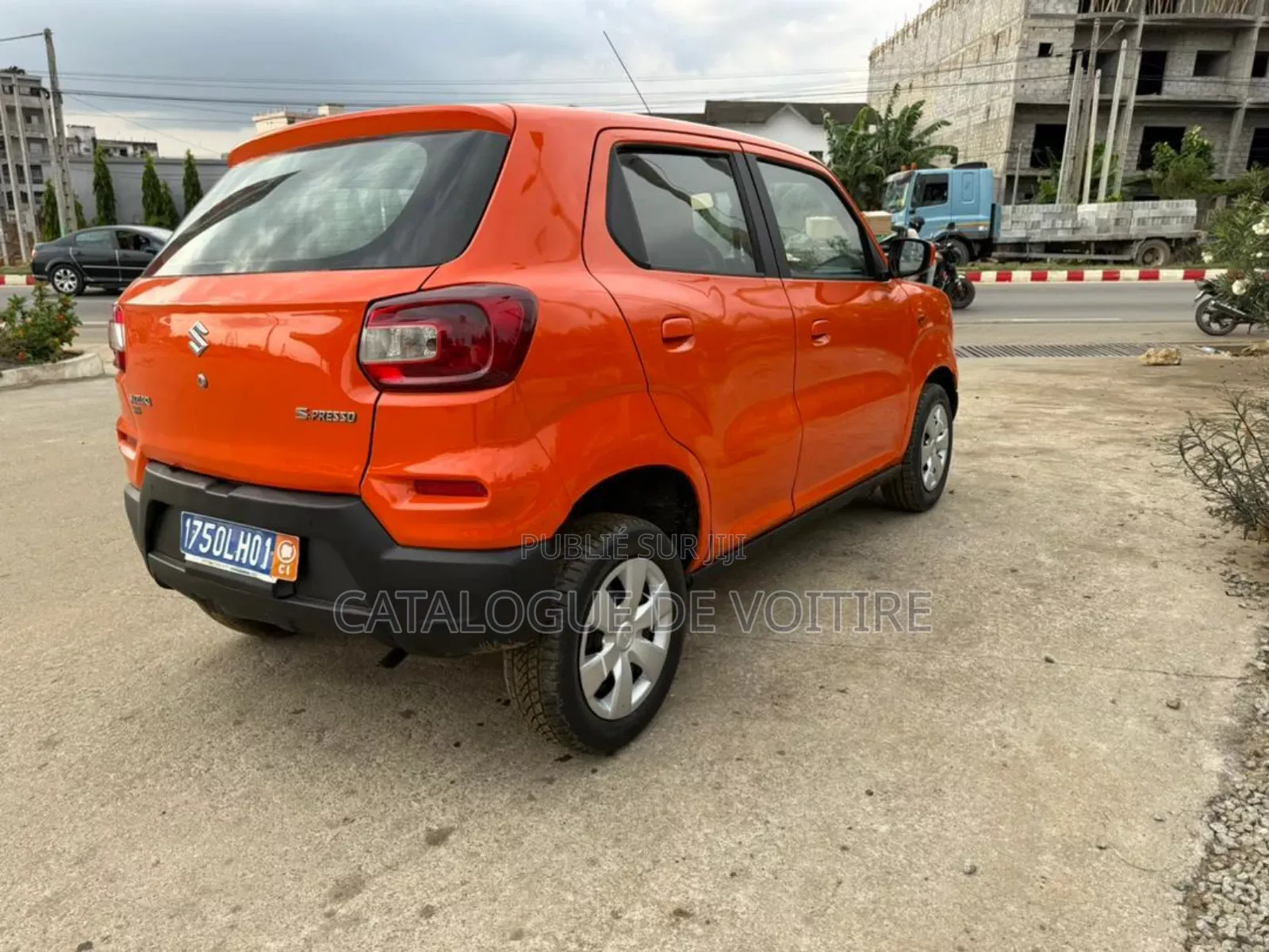 Suzuki S-Presso 2022 Orange