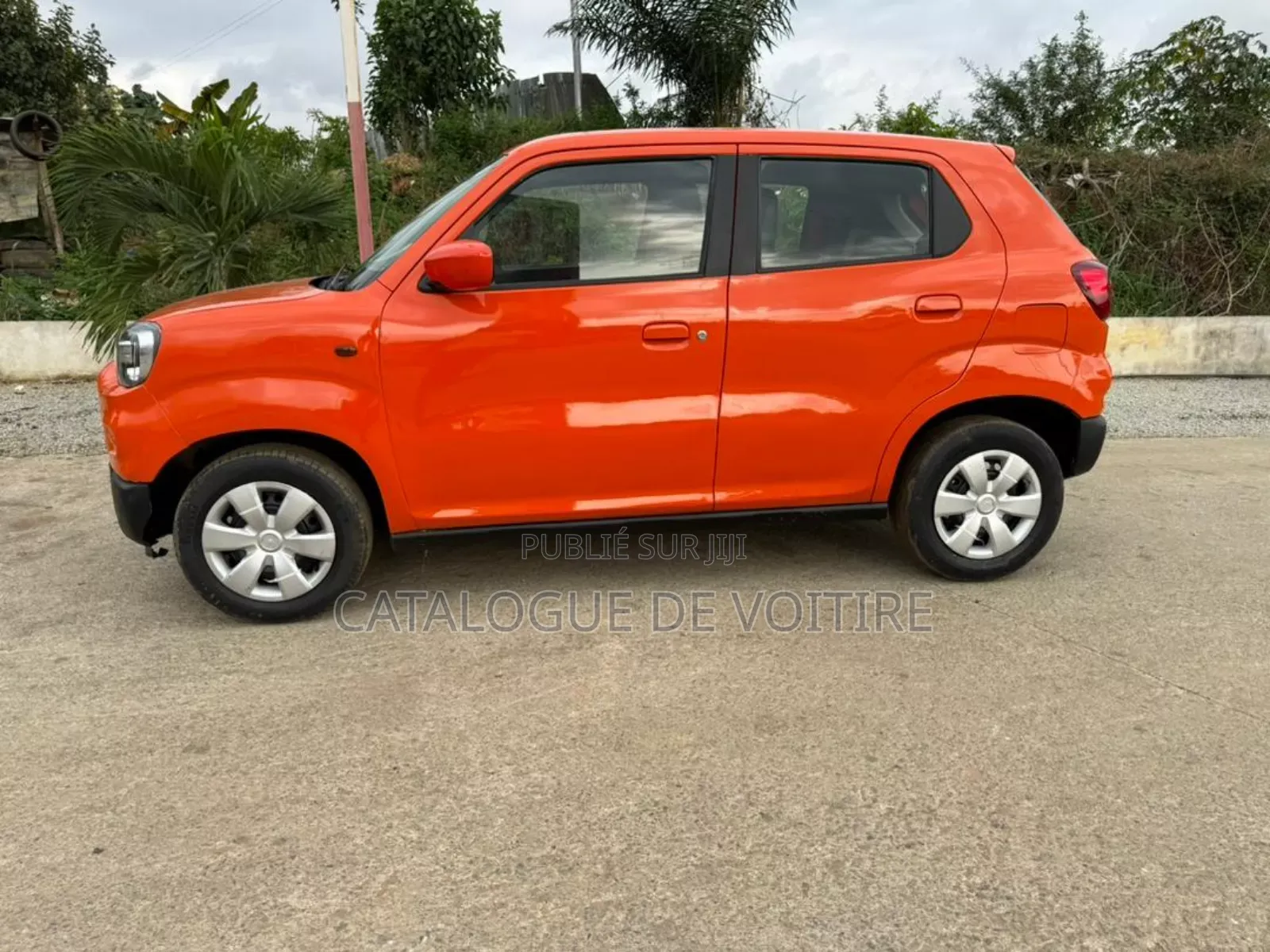 Suzuki S-Presso 2022 Orange