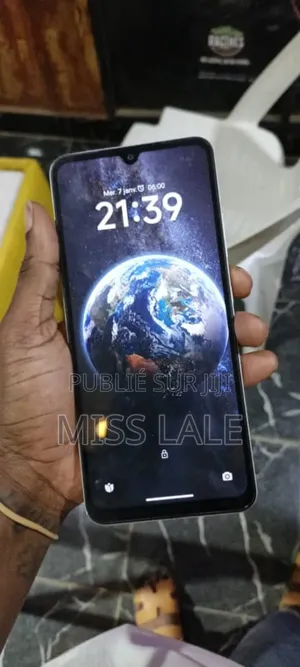 New Xiaomi Redmi A5 4G 128 GB Doré