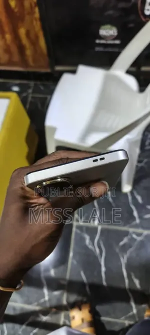 New Xiaomi Redmi A5 4G 128 GB Doré