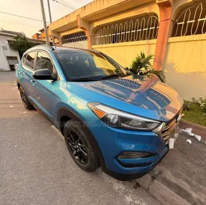 Hyundai Tucson SE AWD 2018 Blue