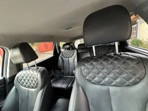 Hyundai Santa Fe 2022 Gris