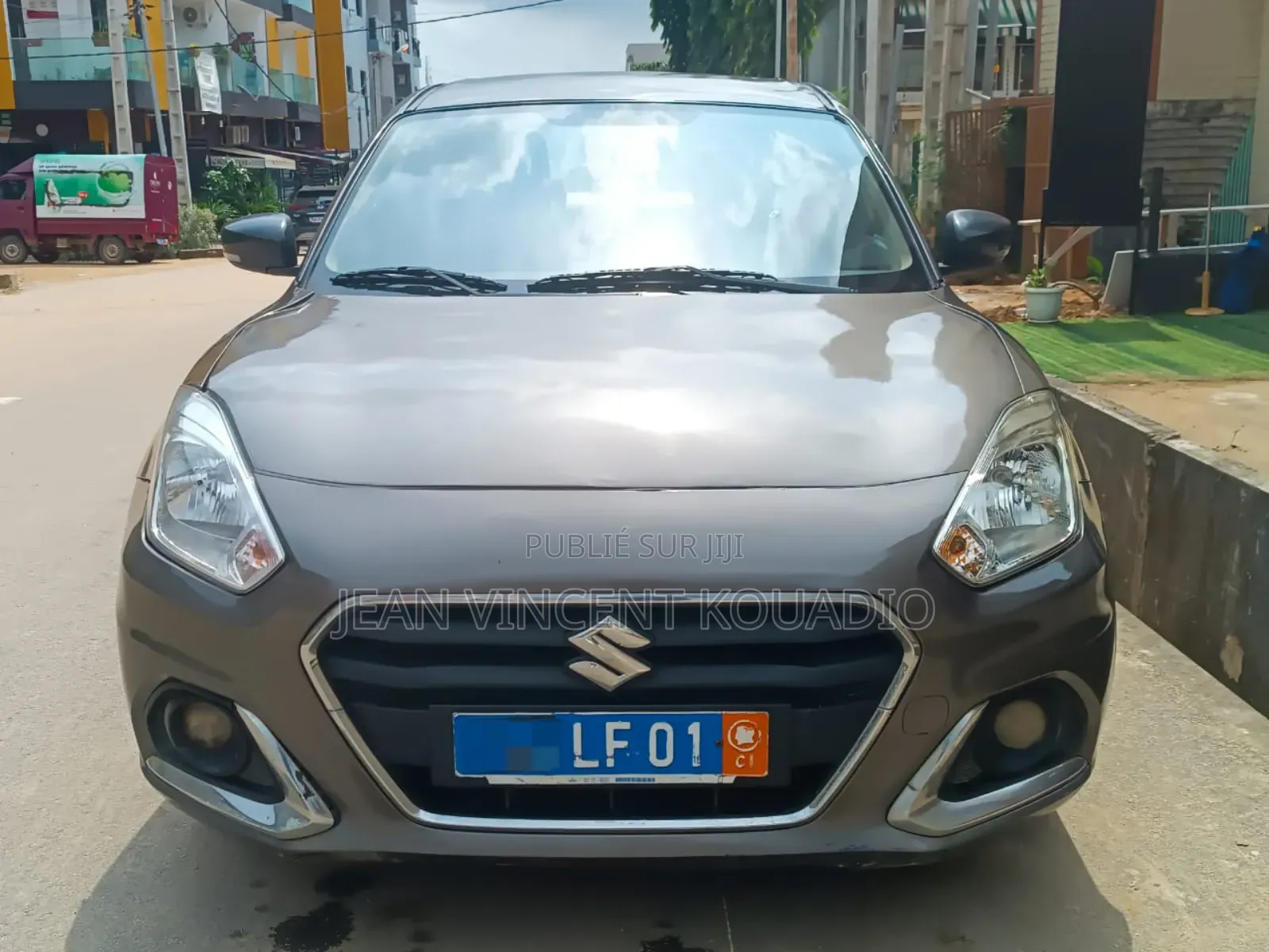 Suzuki Dzire 2022 Argenté
