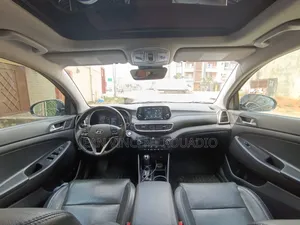 Hyundai Tucson Limited AWD 2020 Beige