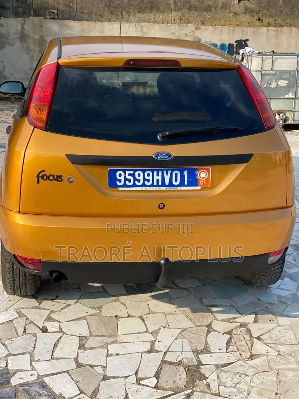 Ford Focus 1.6 1999 Doré