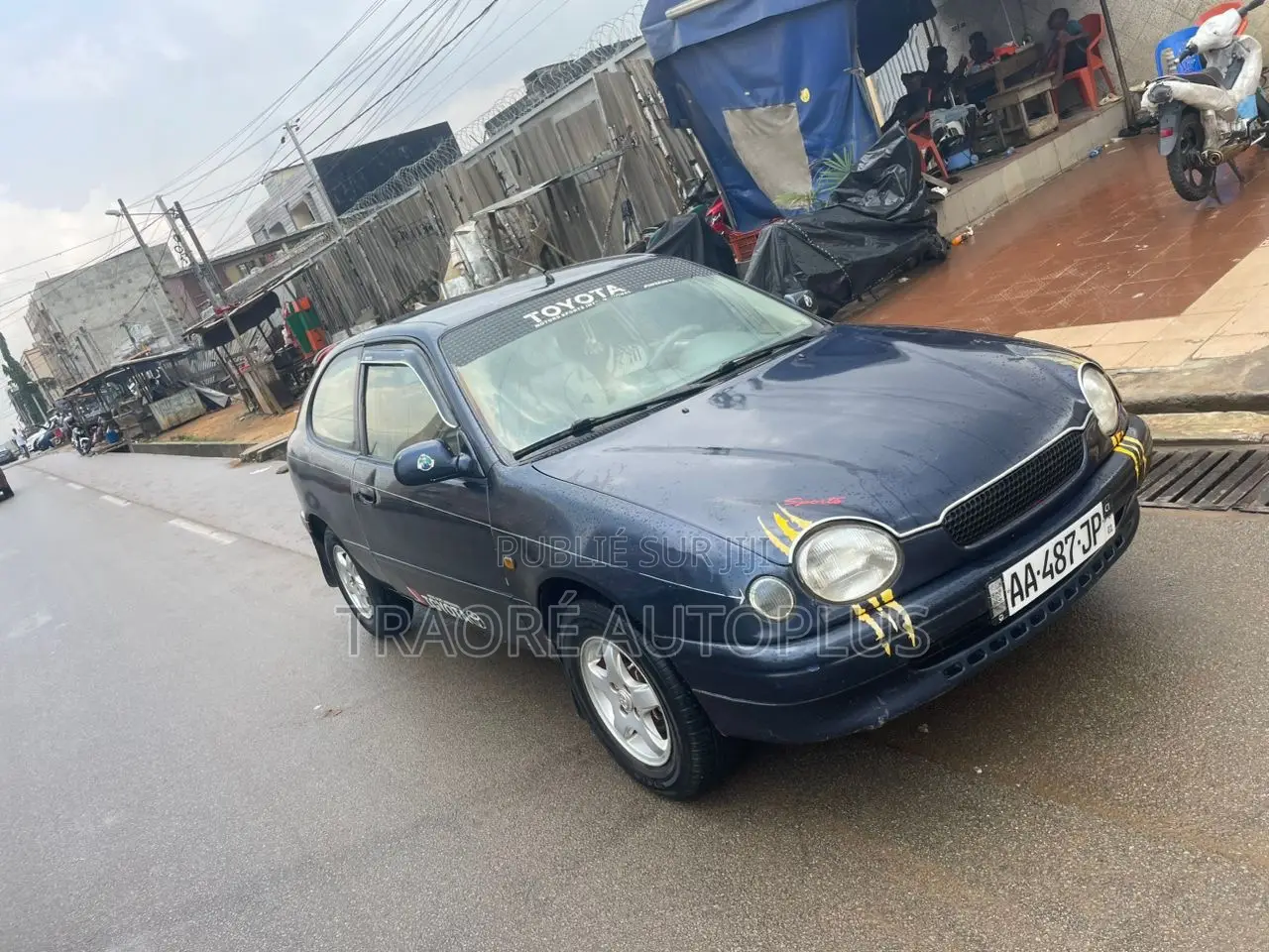 Toyota Corolla Sedan 1998 Blue