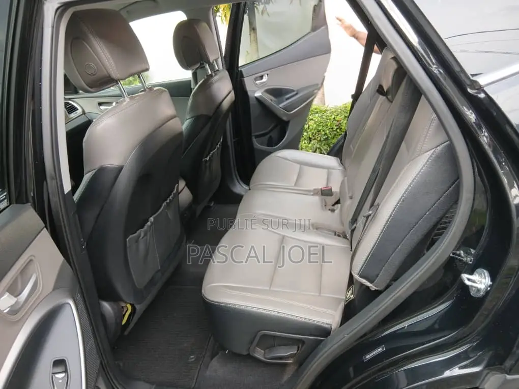 Hyundai Santa Fe 2019 Black