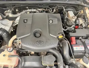 New Toyota Hilux 2023 Blanc