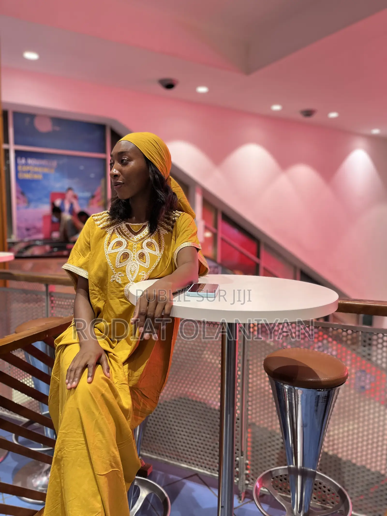 Je Suis en Quête D’Un Job Étudiant.