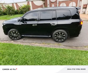 Toyota Land Cruiser Prado 2018 Black
