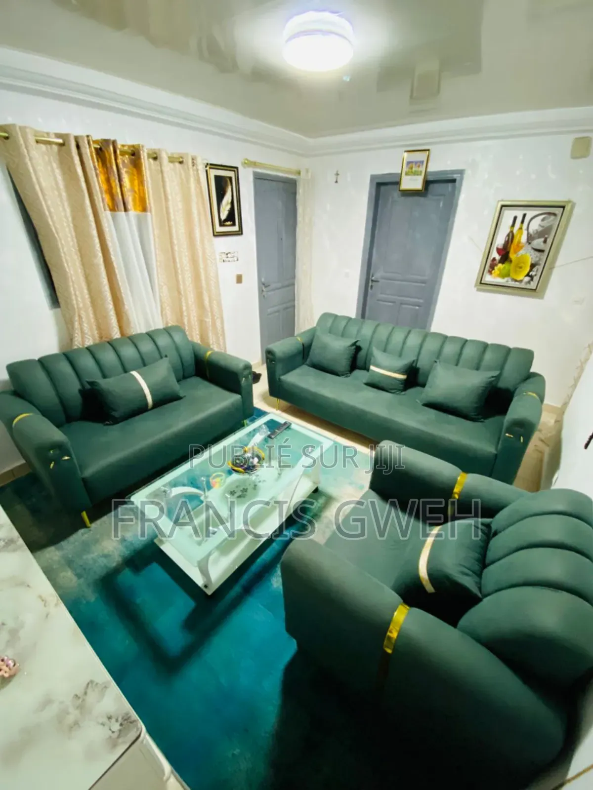 Furnished 1chbre Appartement dans Francis Gweh, Cocody à Louer