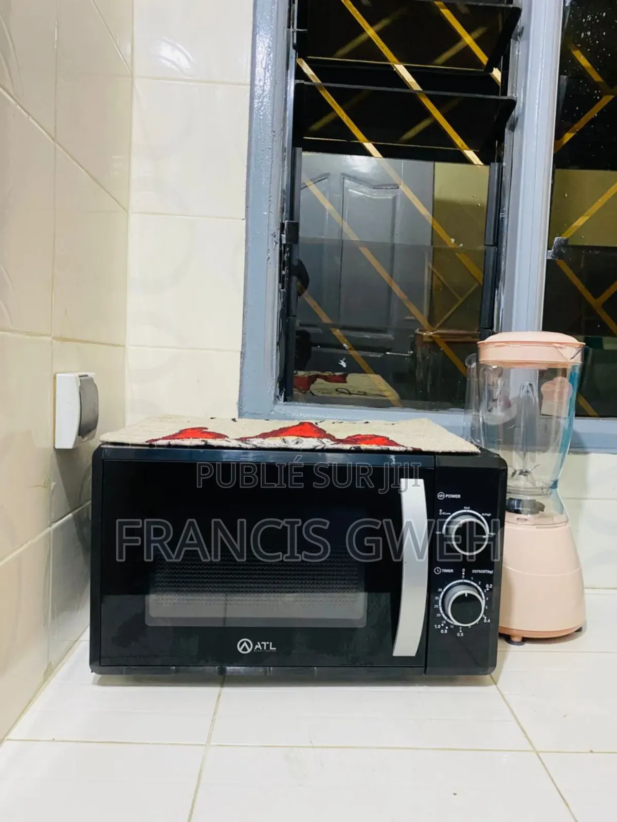 Furnished 1chbre Appartement dans Francis Gweh, Cocody à Louer