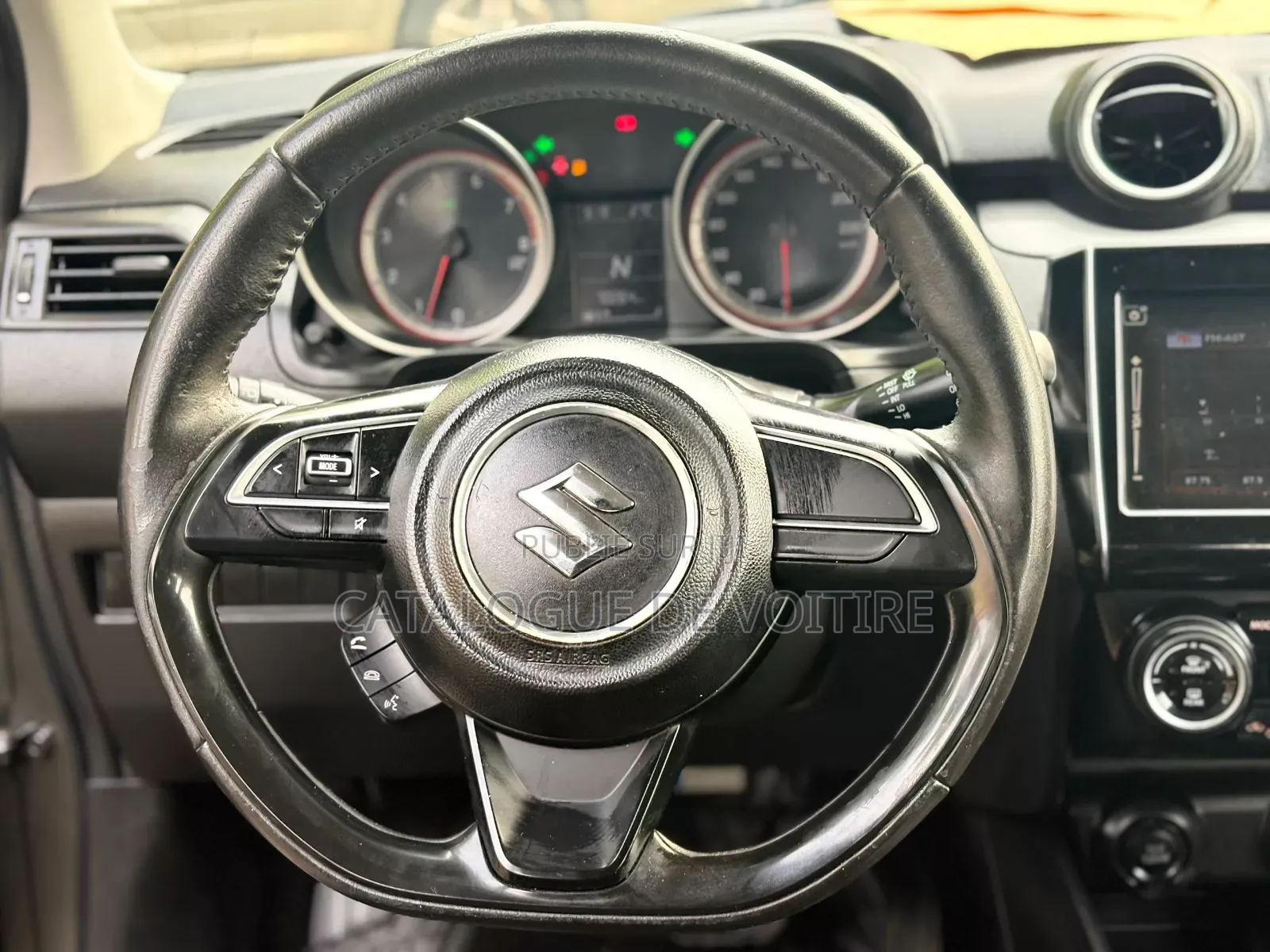 Suzuki Swift 2020 Beige