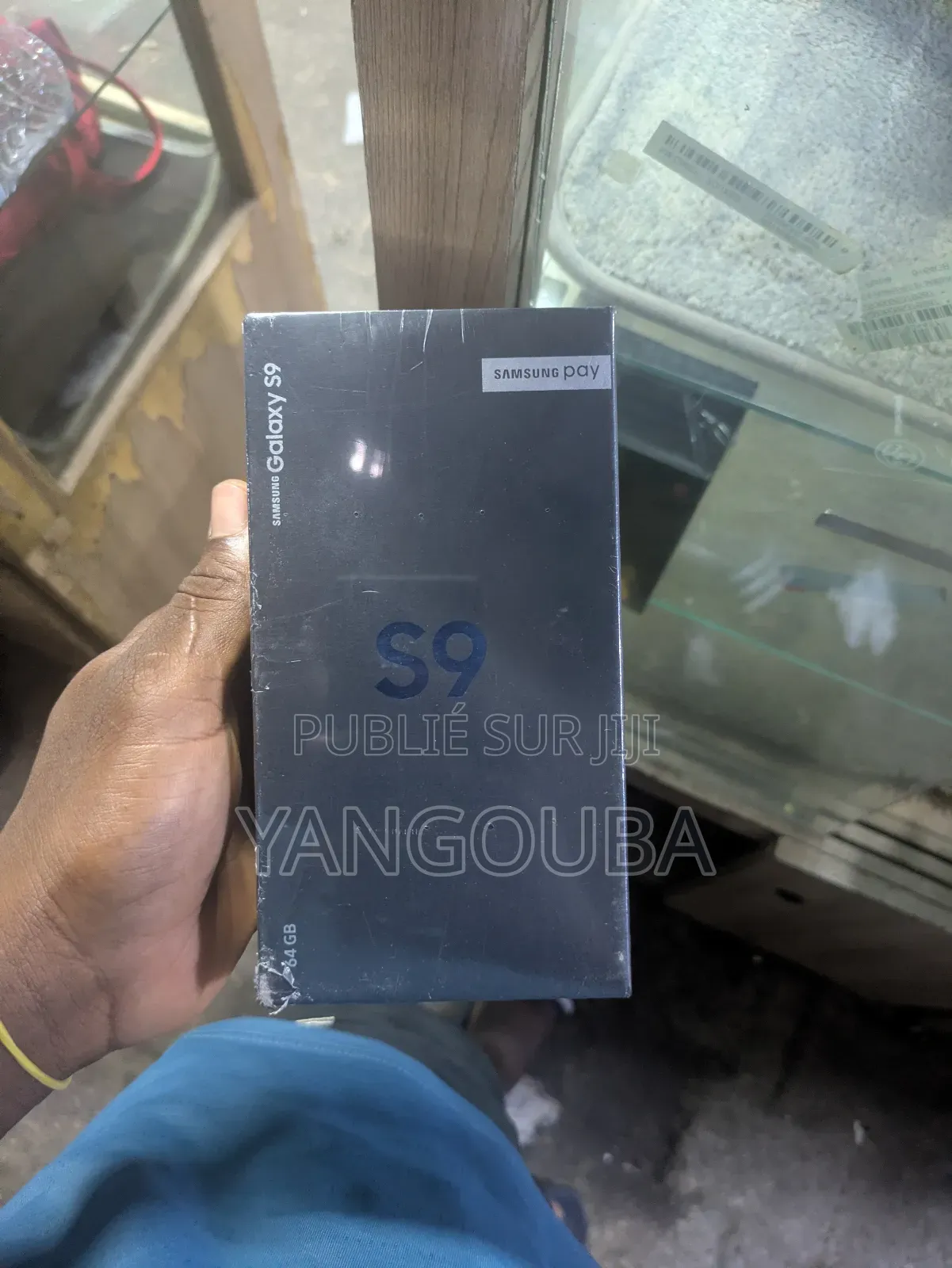 New Samsung Galaxy S9 64 GB Black
