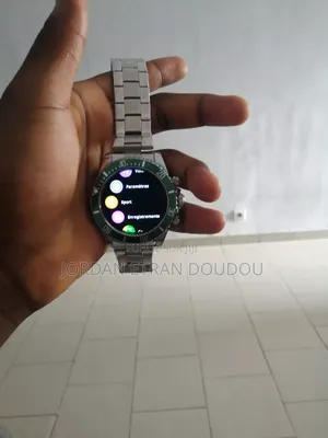 Montre Connectée Rolex Aw12