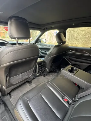 Jeep Cherokee 2023 Black