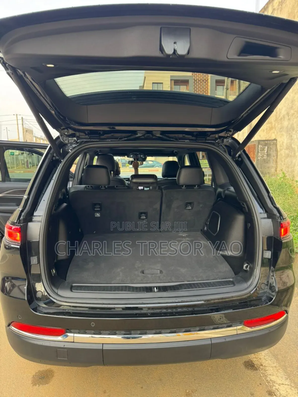 Jeep Cherokee 2023 Black