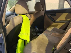 Hyundai Elantra 2012 Black