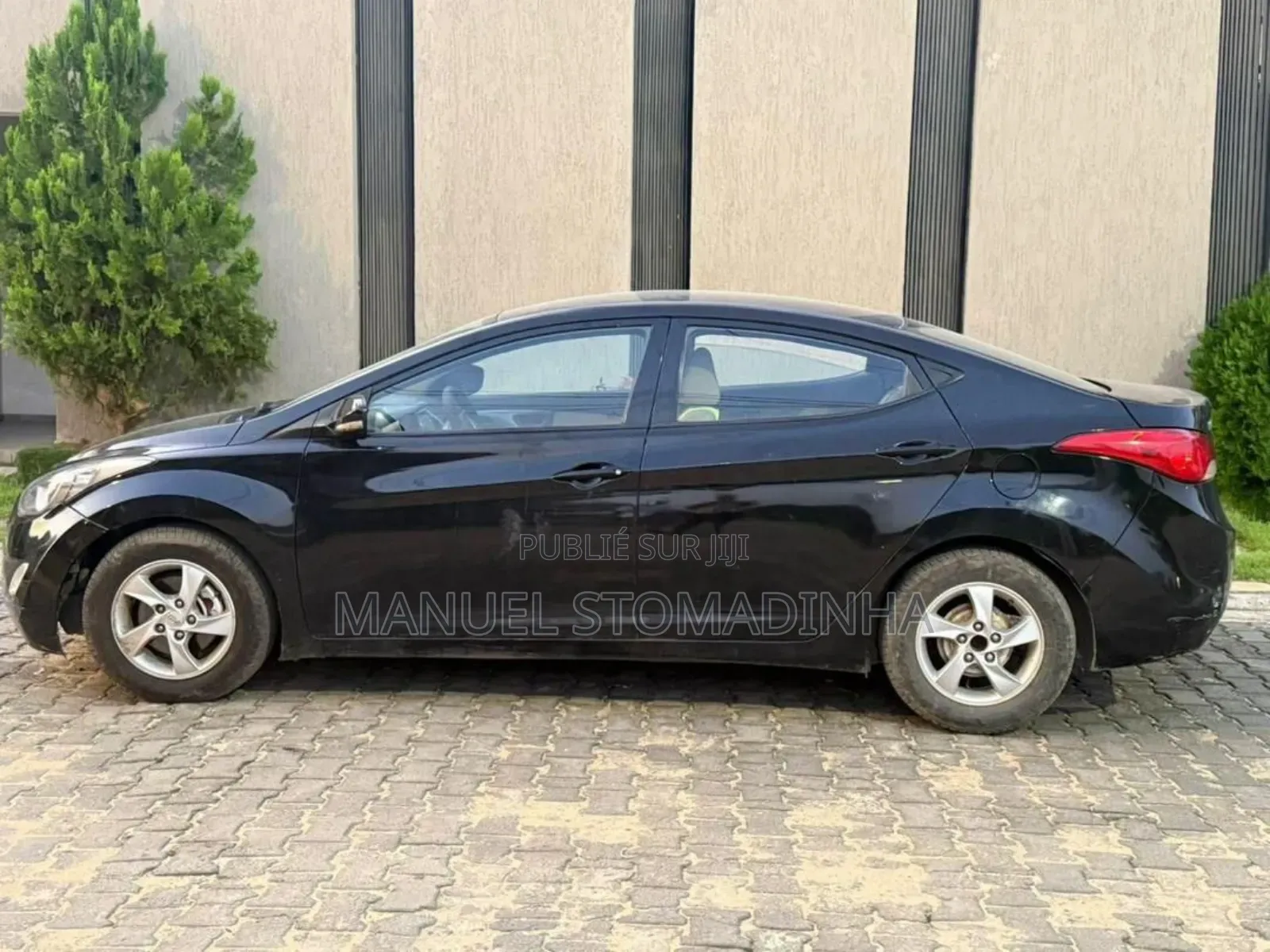 Hyundai Elantra 2012 Black