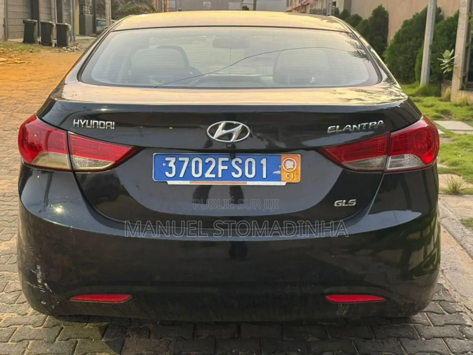 Hyundai Elantra 2012 Black