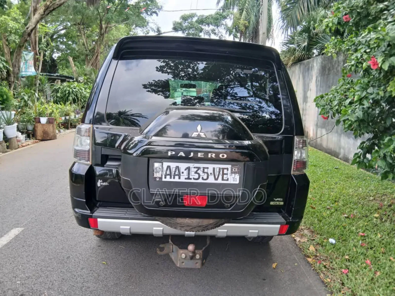 Mitsubishi Pajero 2020 Black