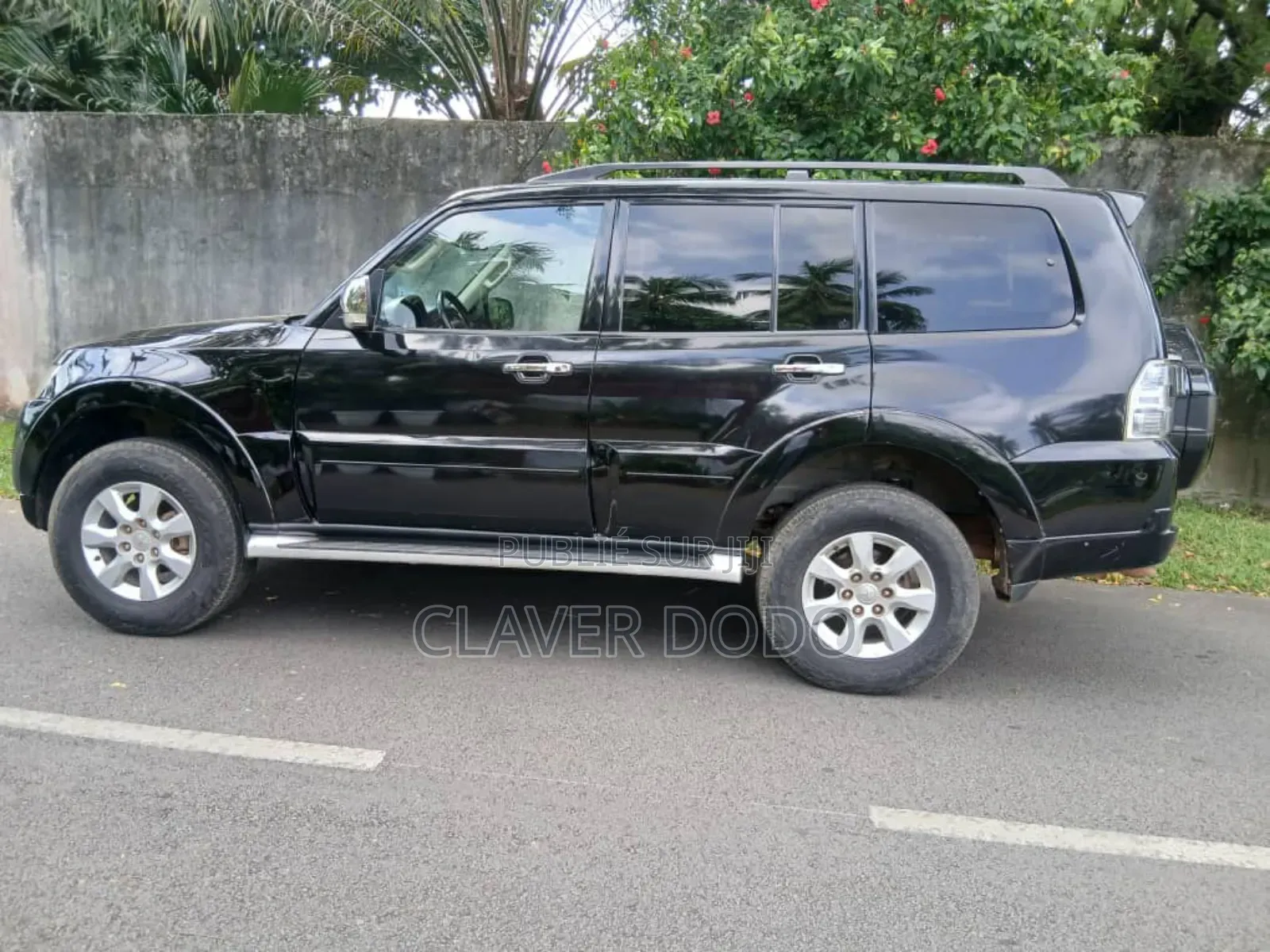 Mitsubishi Pajero 2020 Black
