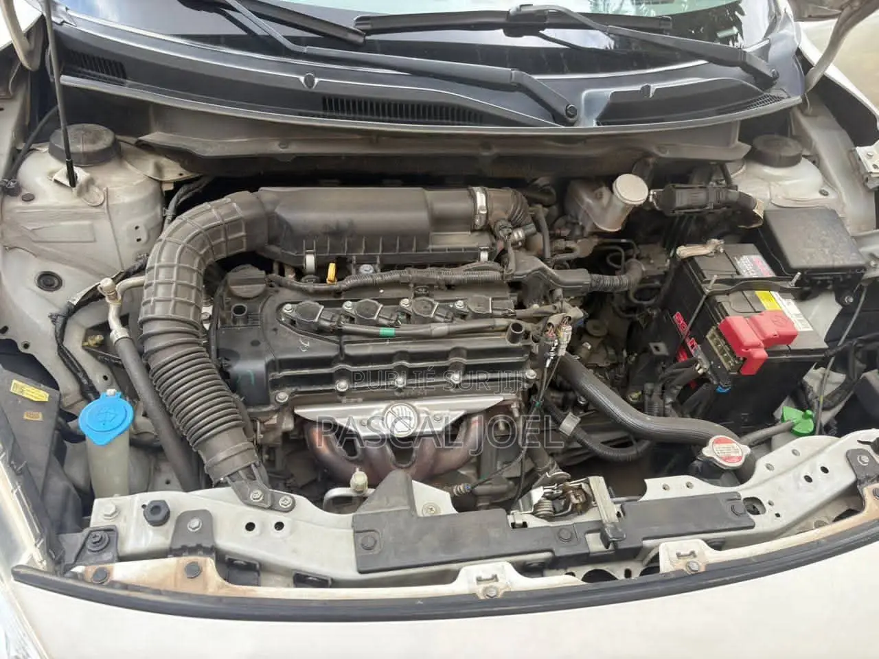 Suzuki Dzire 2023 Blanc