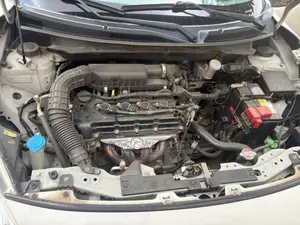 Suzuki Dzire 2023 Blanc