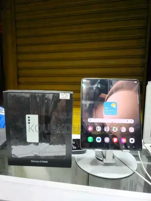 New Samsung Galaxy Z Flip 5 256 GB Blanc