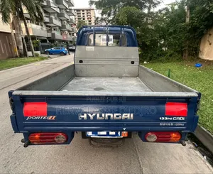 Hyundai Porter II 2012 Blue