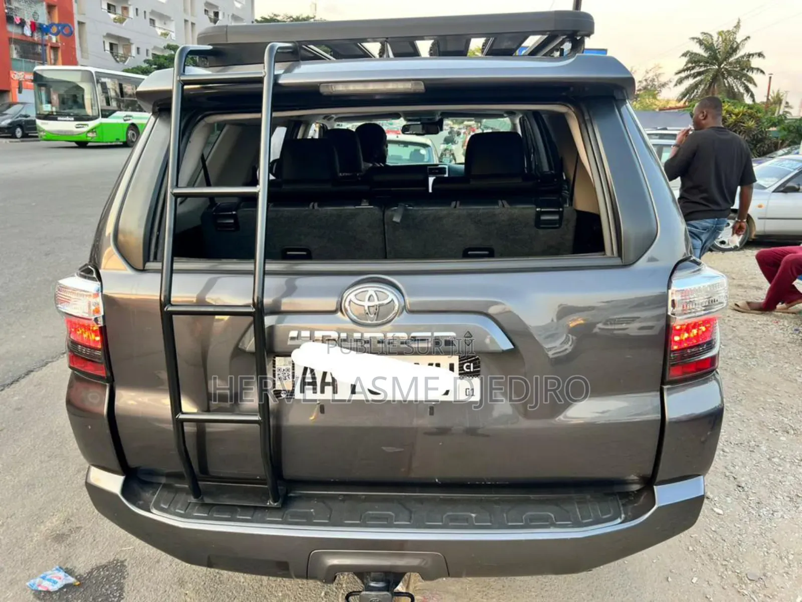 Toyota 4-Runner 2024 Gris