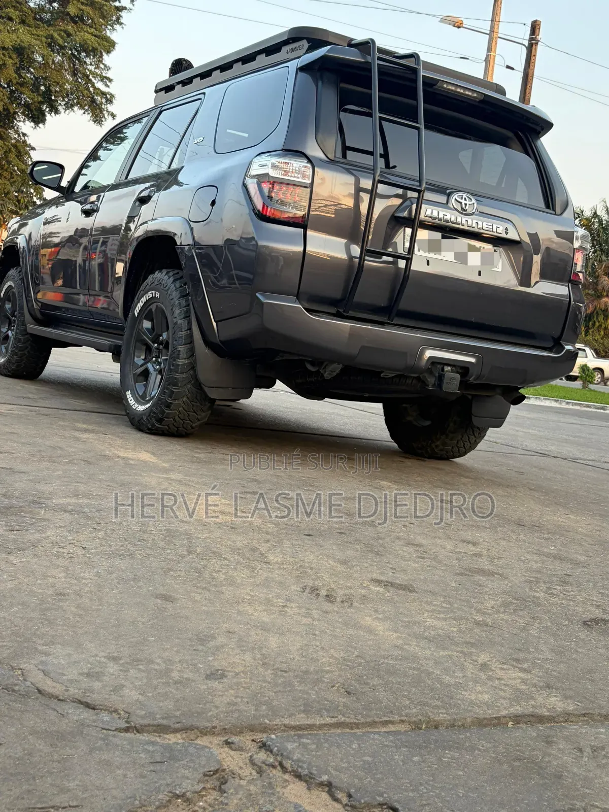 Toyota 4-Runner 2024 Gris