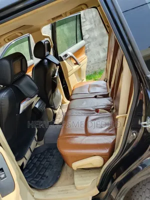 Toyota Land Cruiser Prado 2017 Black