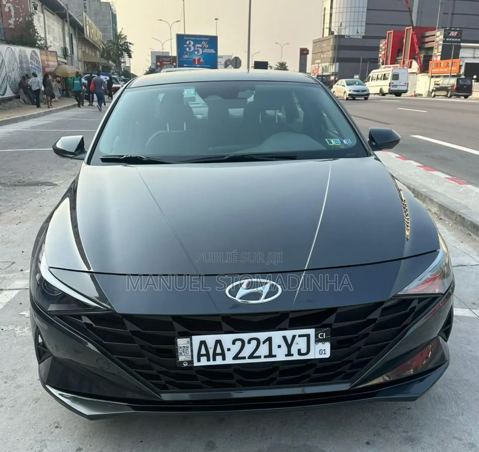 Hyundai Elantra 2022 Black