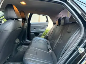 Hyundai Avante 2021 Black