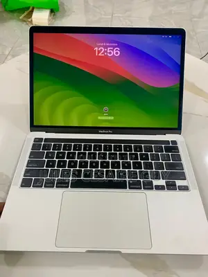 Ordinateur Portable Apple MacBook Pro 2019 16GB Intel Core I5 SSD 500GB
