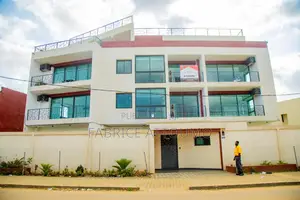 3chbre Appartement-terrasse dans Bingerville à Louer