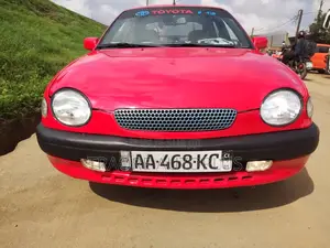 Toyota Corolla 1.4 Sedan 2002 Gris